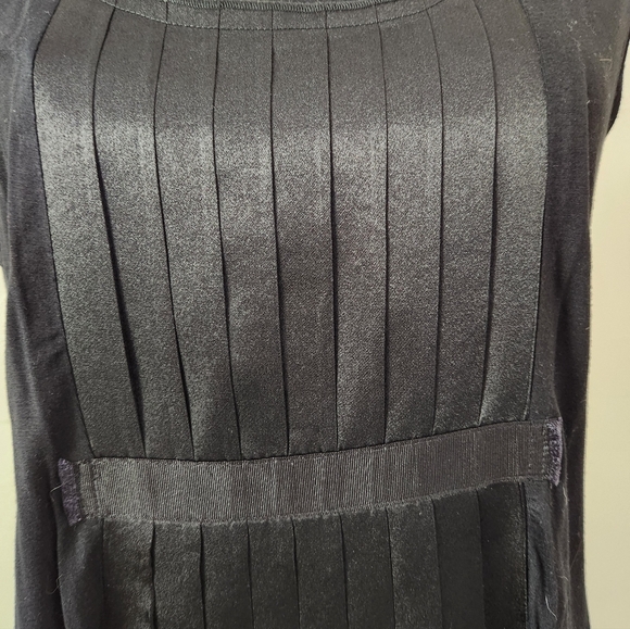 Simply Vera Vera Wang Black Sleeveless Pleated Front Top - Picture 3 of 7